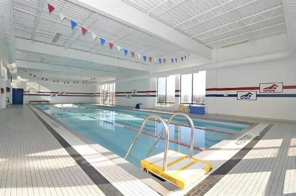 Comfort Inn & Suites image 16